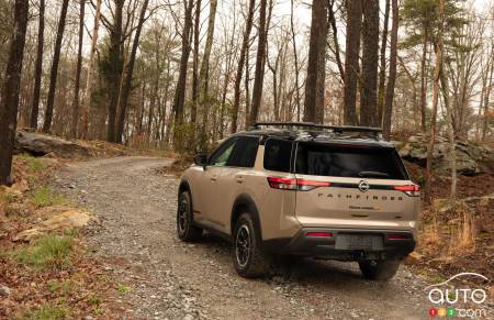 2023 Nissan Pathfinder Rock Creek edition, rear